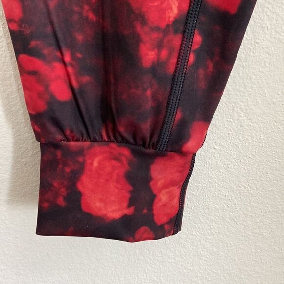 Porsit legging black and red rose print NWT Sz Xs - Picture 2 of 7